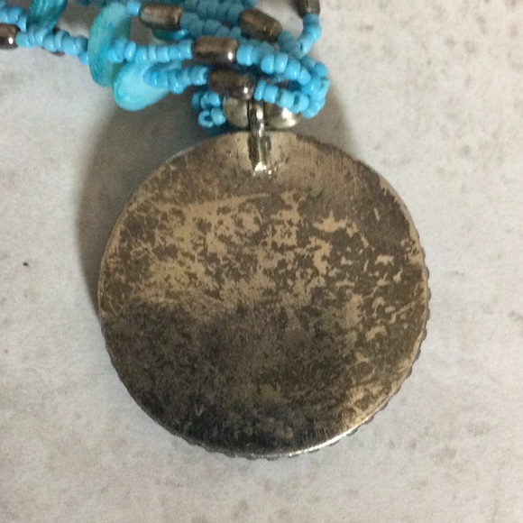 9.5” 4 strand turquoise shell bead with round turquoise drop - Picture 6 of 7